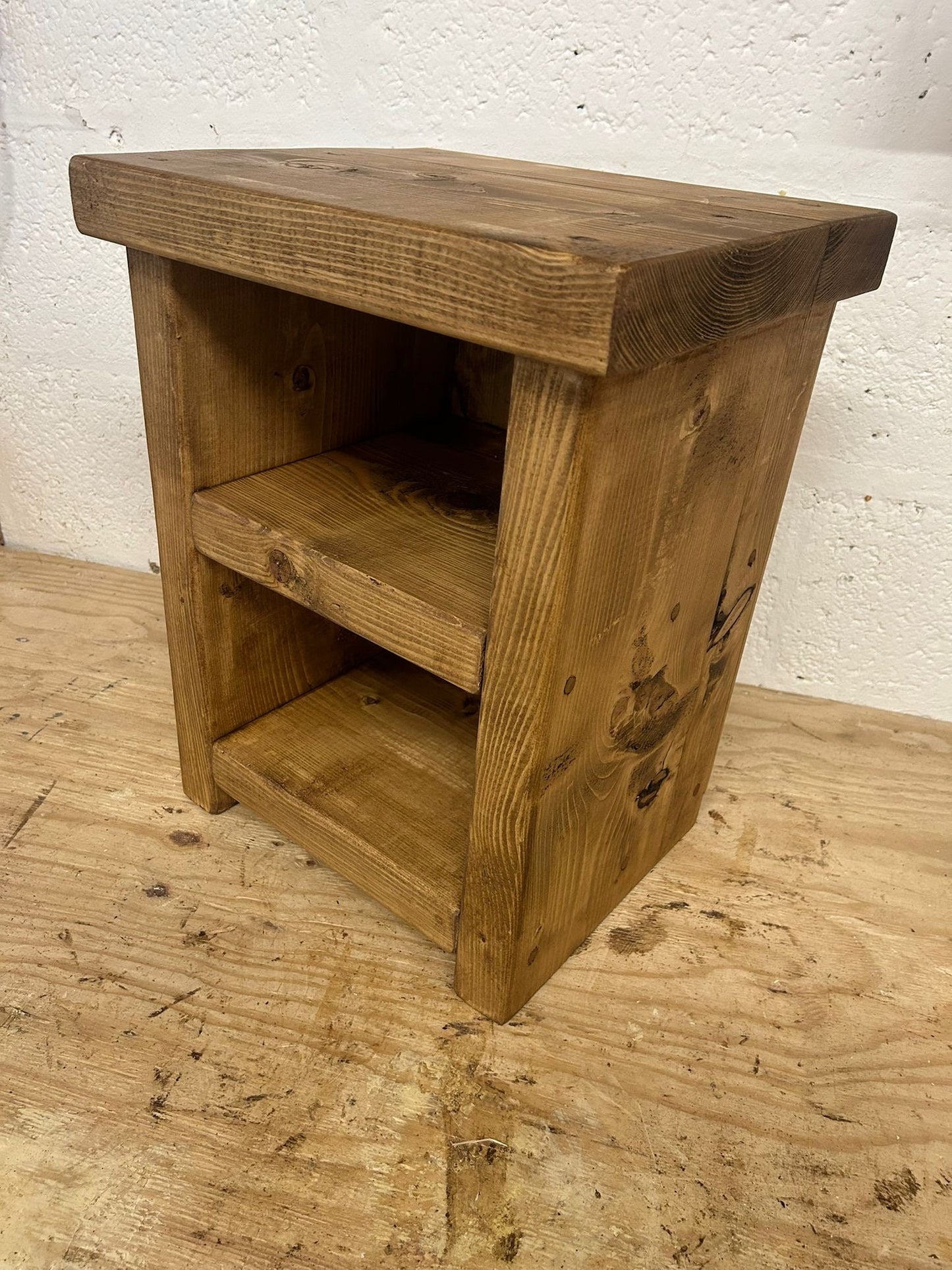 Solid wood bedside cabinet