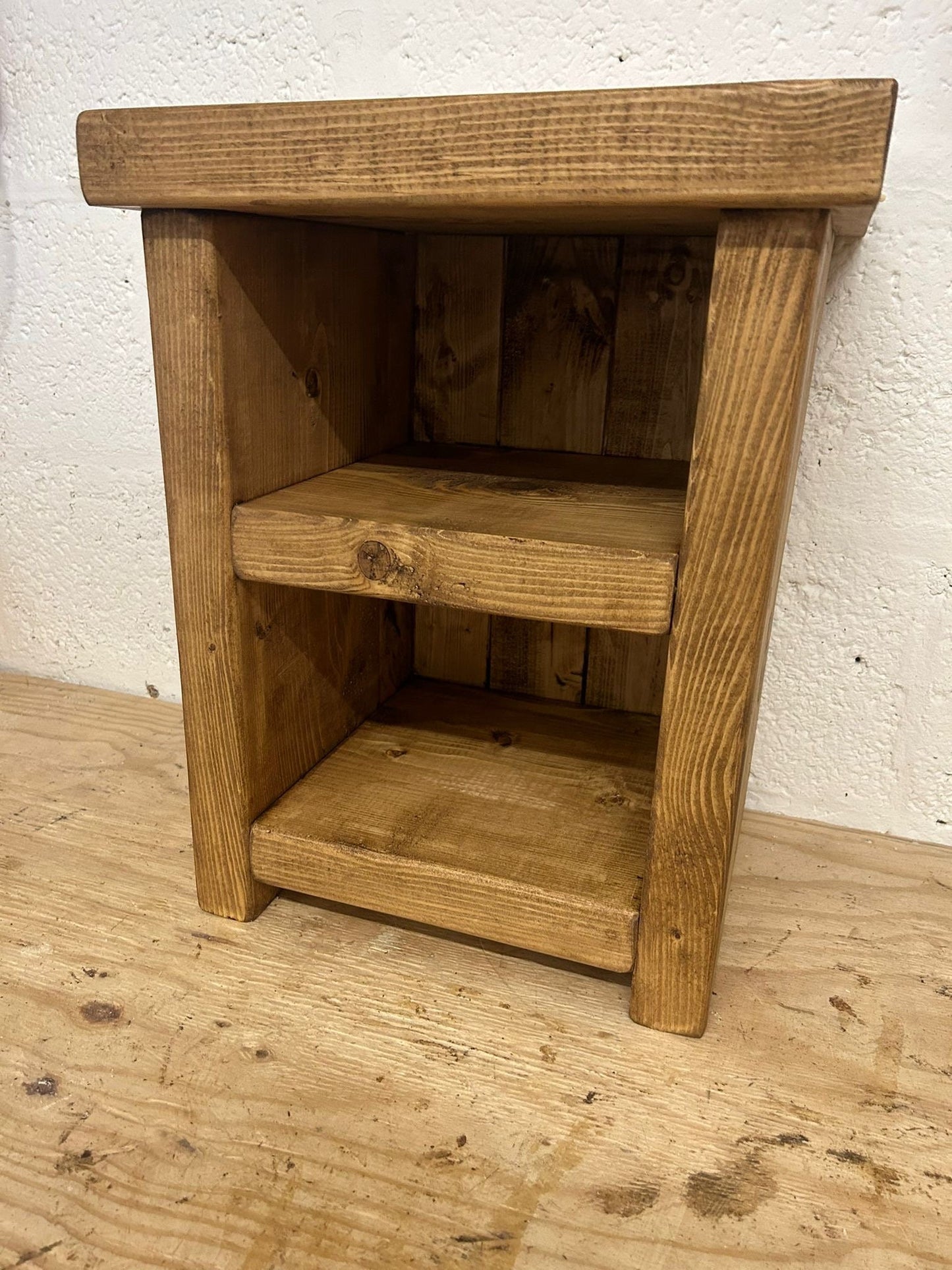 Solid wood bedside cabinet